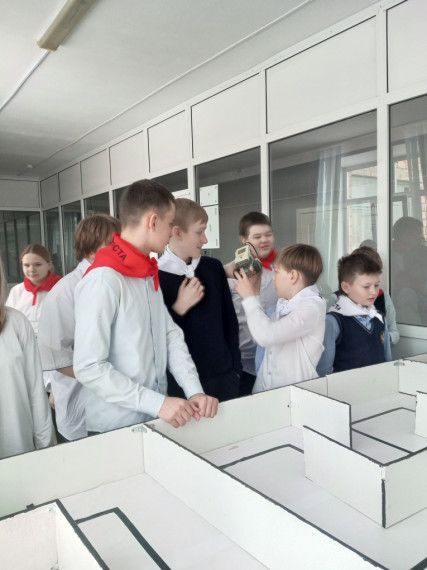 Соревнования по робототехнике.
